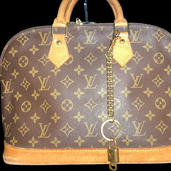 Louis VUITTON Vintage Padlock & Key Set with Brass Lobster Clasp Keyfob🔒🔑 - Picture 2 of 6